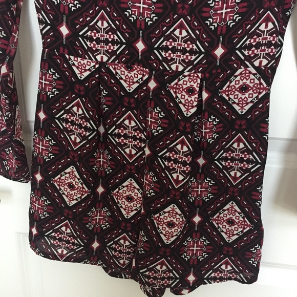 H&M geometric print long sleeve romper - Picture 5 of 5